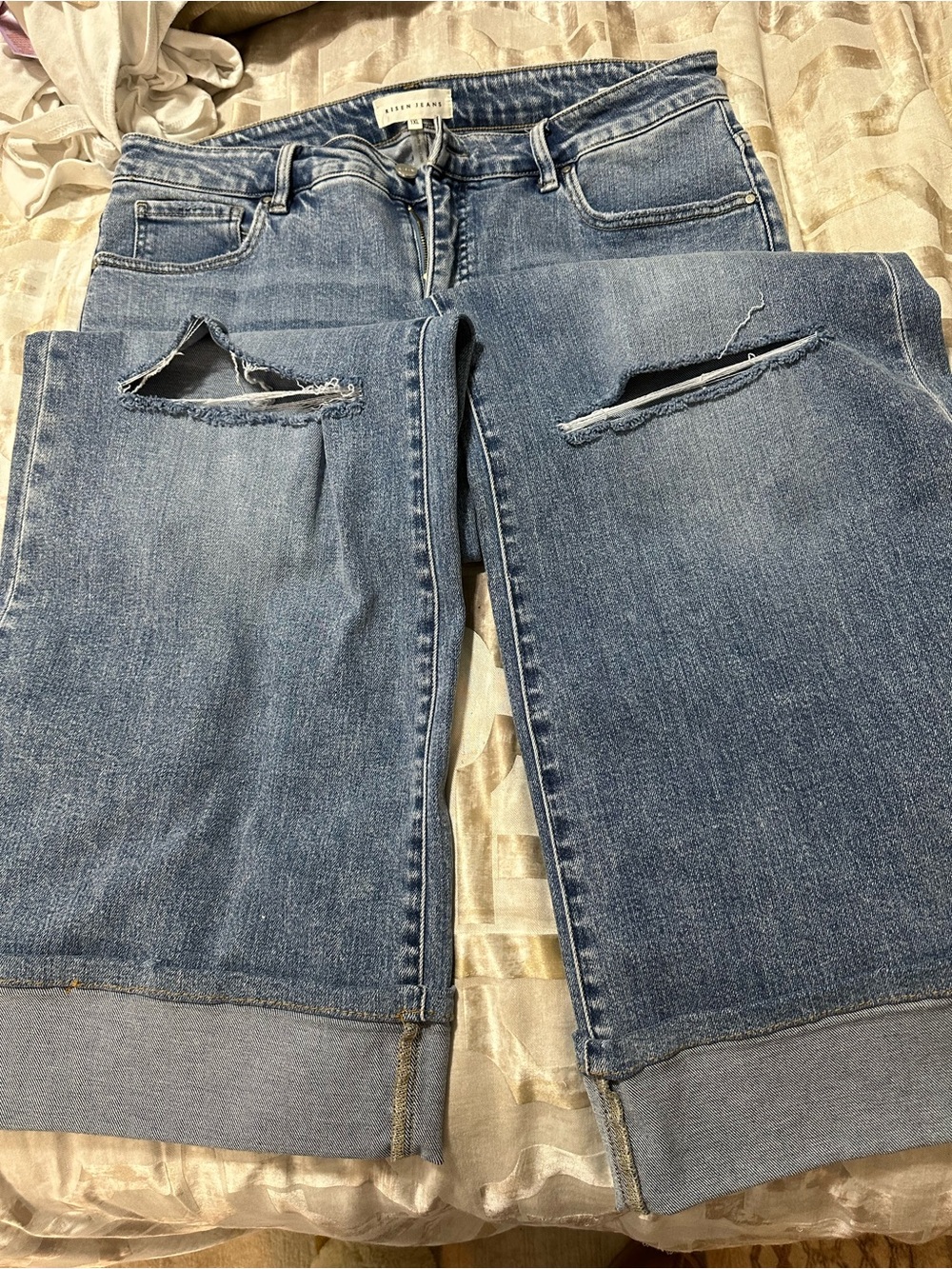Women’s Risen Jeans Distressed Blue Jeans - Relaxed Straight Fit with cuff